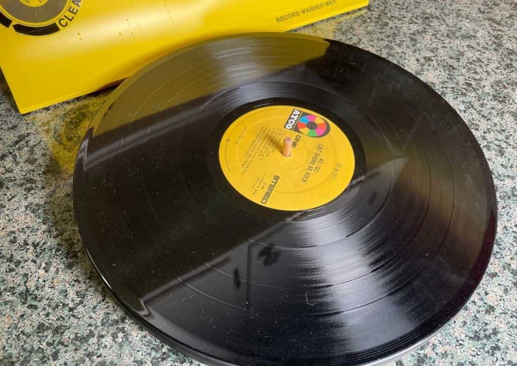 How To Fix A Skipping Record? Fingerprints | Vinyl Bro