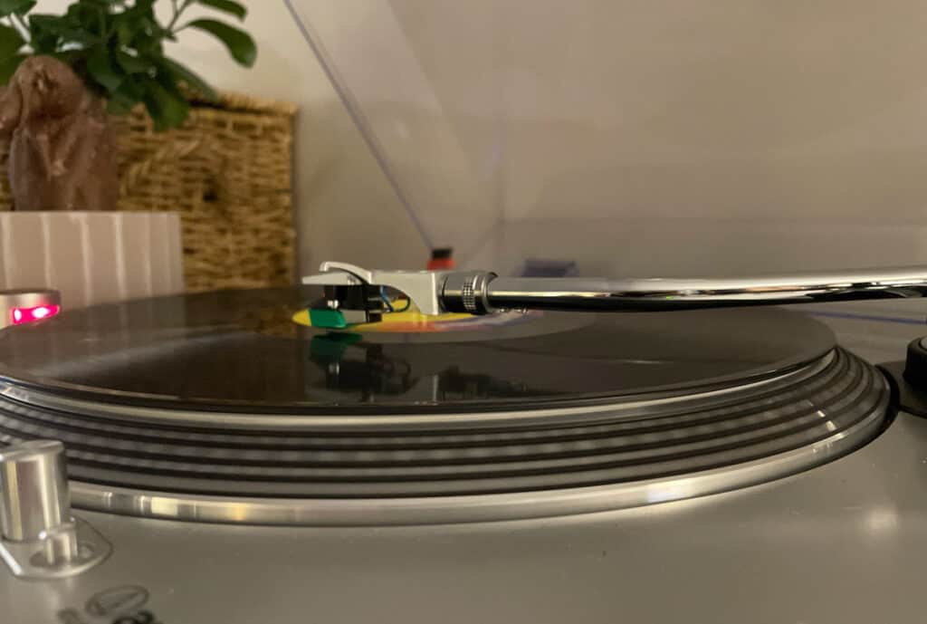 Is It Bad To Leave Vinyl Records On The Player | Can You Leave a Record on the Turntable | Vinyl Bro